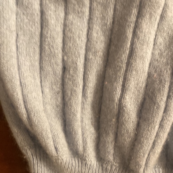 Crush Cashmere Sweater Light Blue - Picture 4 of 4